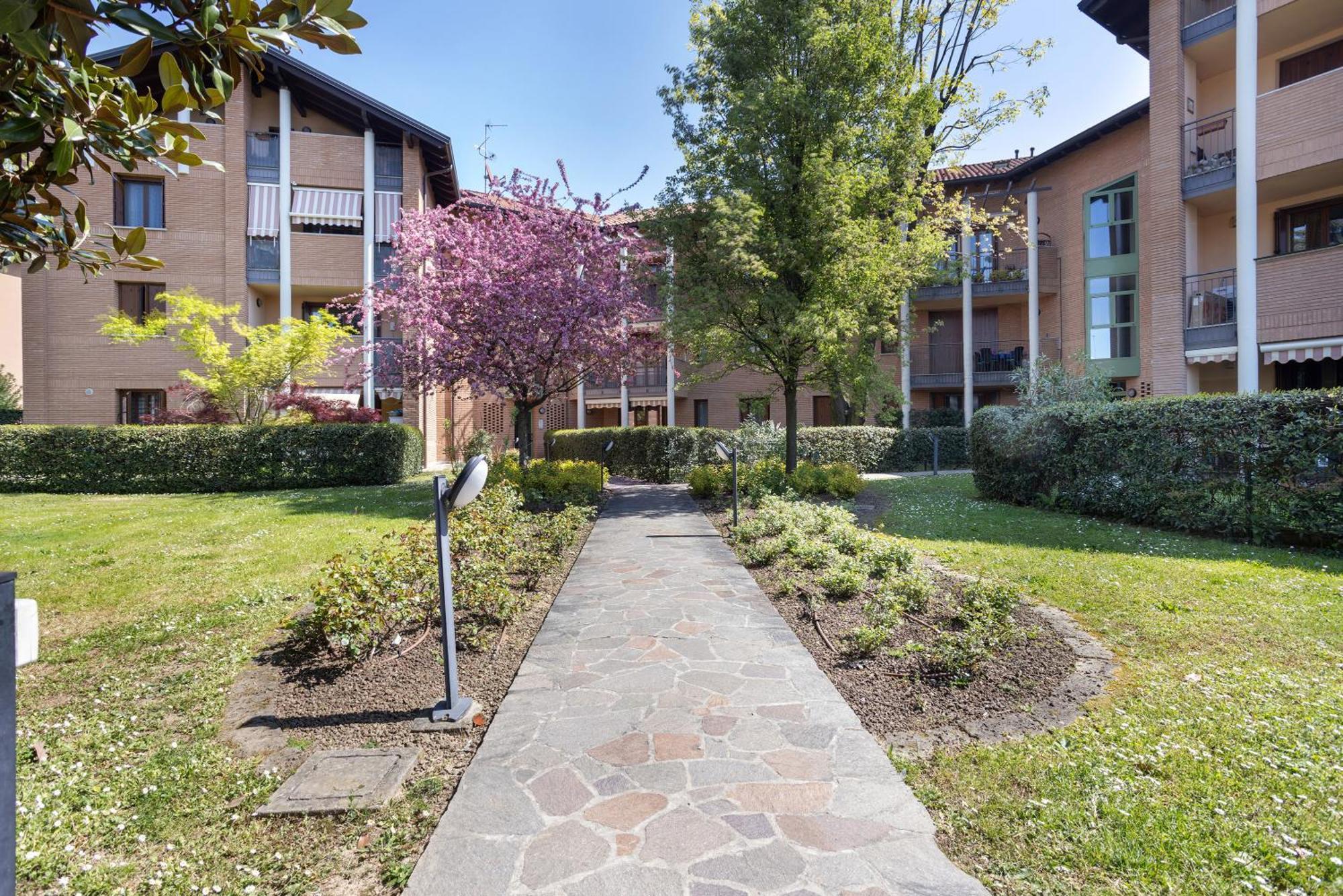 La Casa Di Cami Apartment Agrate Brianza Exterior foto